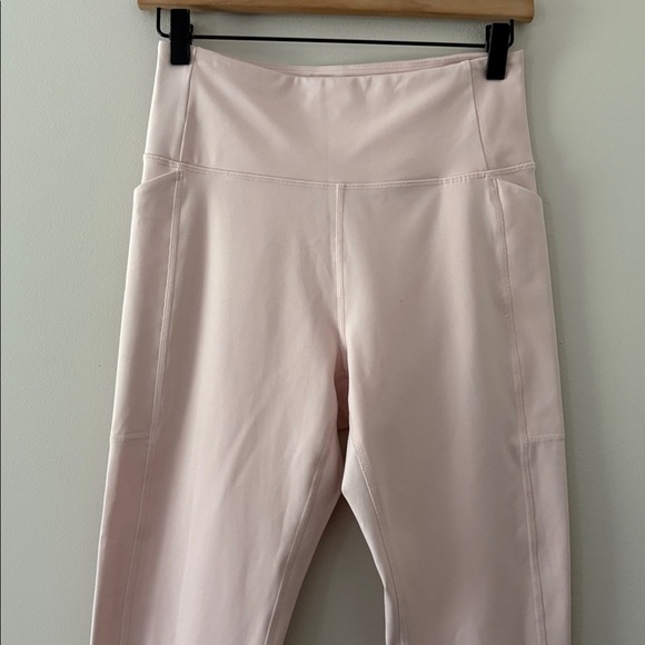 Girlfriend Collective High Rise Pocket Crop Leggings Blush Size M - Picture 3 of 9